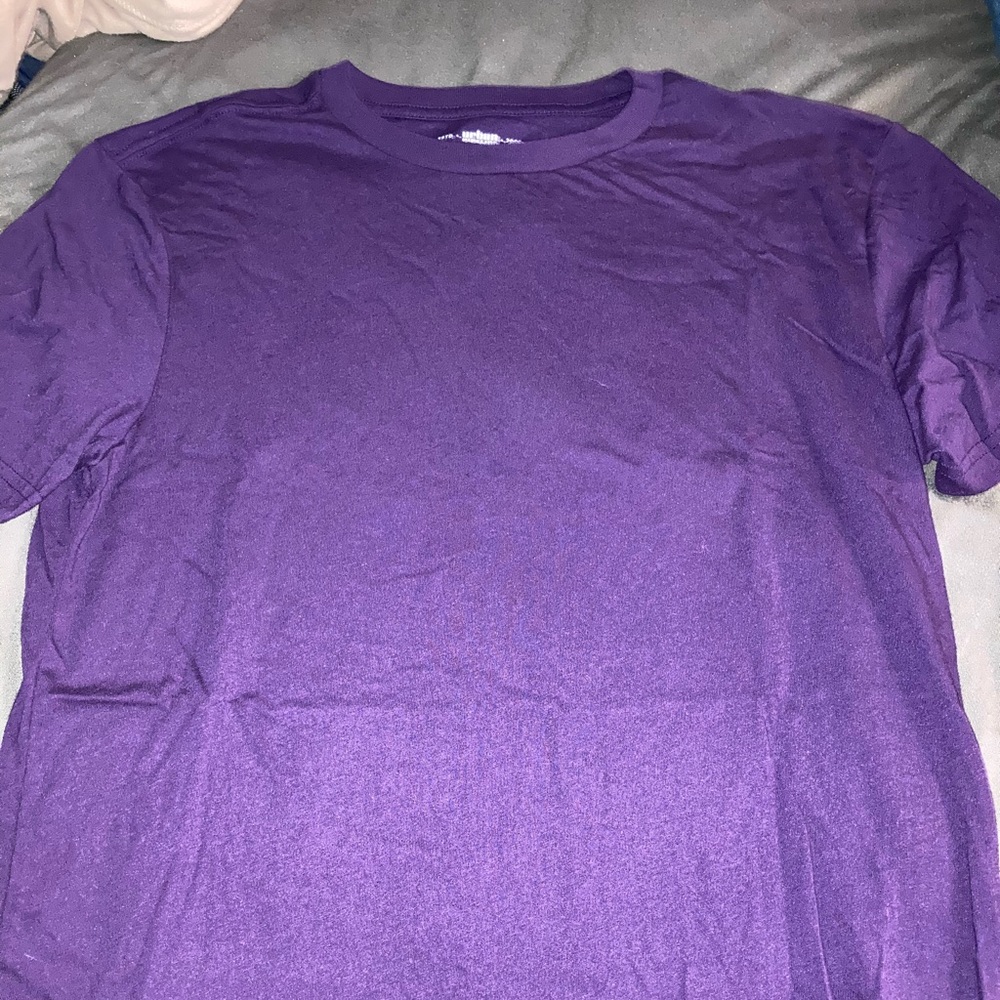 Men’s Small shirt from Kohl’s